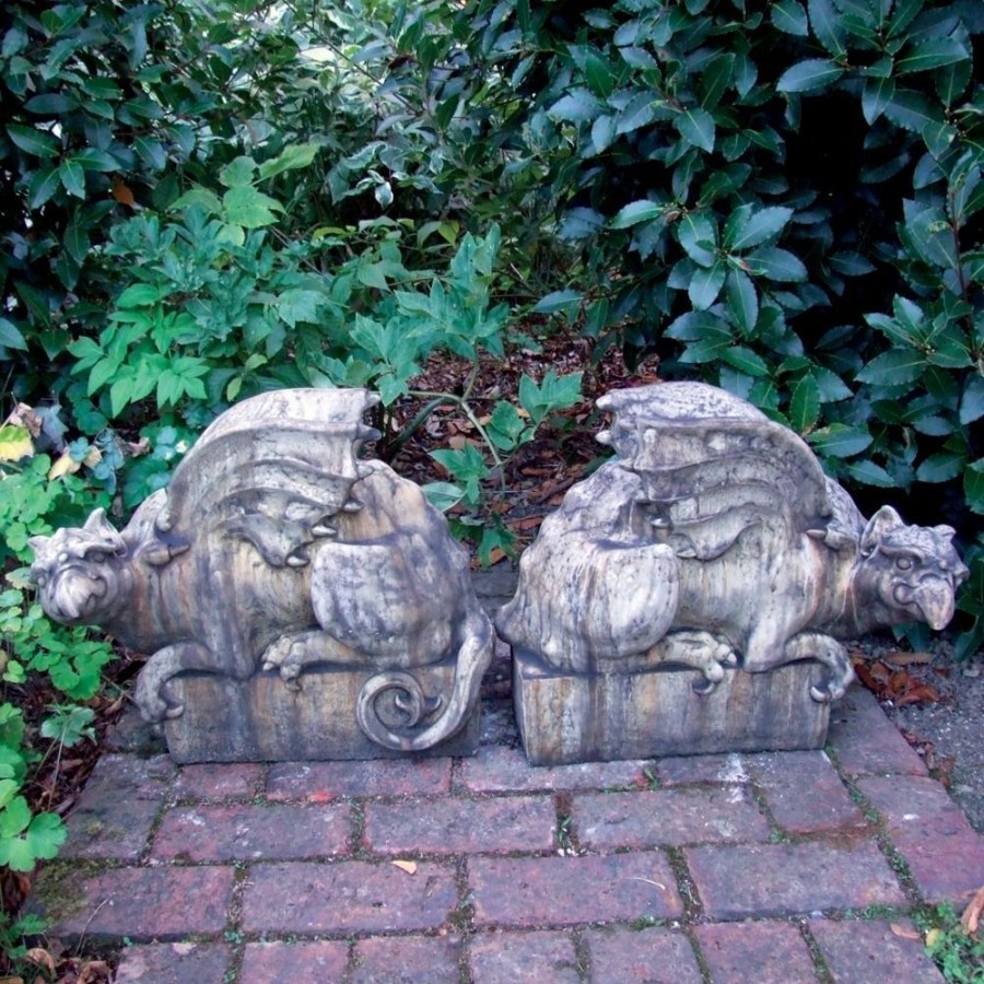 STATUES & SCULPTURES Gothic Griffins Stone Garden Ornaments New